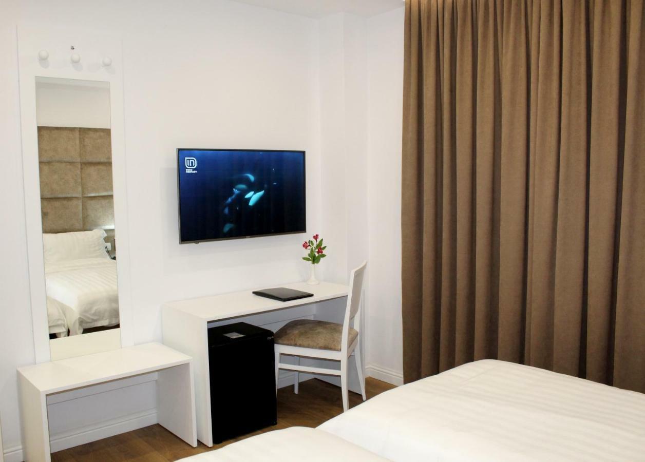 Ramel Hotel Tirana Exterior photo