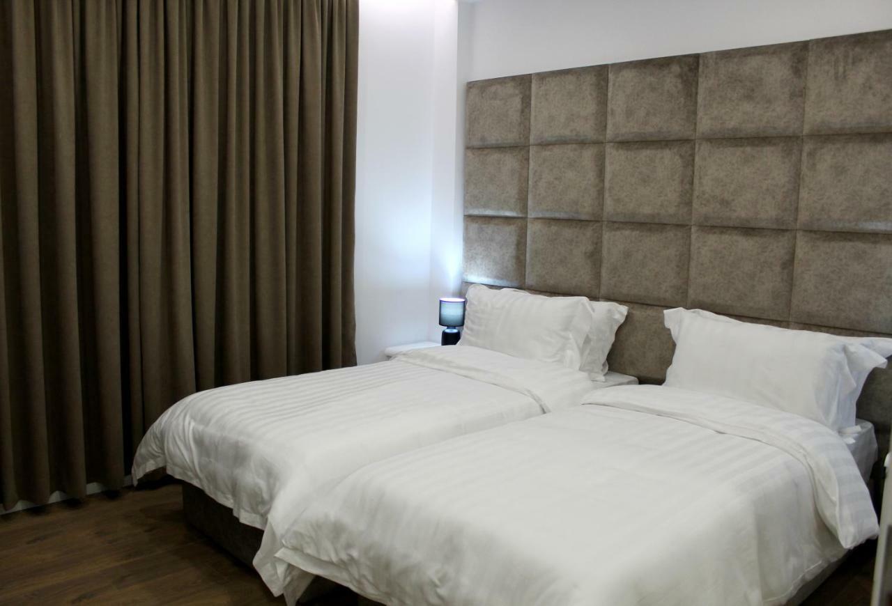 Ramel Hotel Tirana Exterior photo