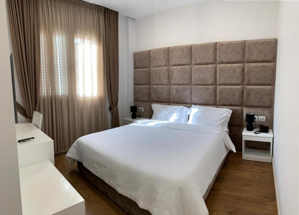 Ramel Hotel Tirana Exterior photo